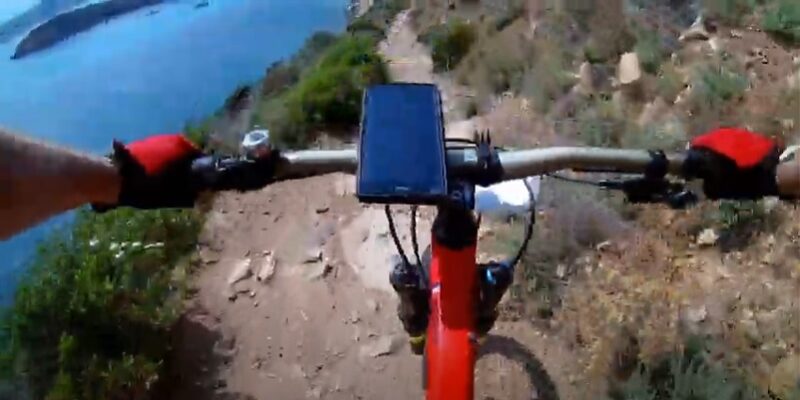 Balade en vtt à Calvi piste de la Révélatta